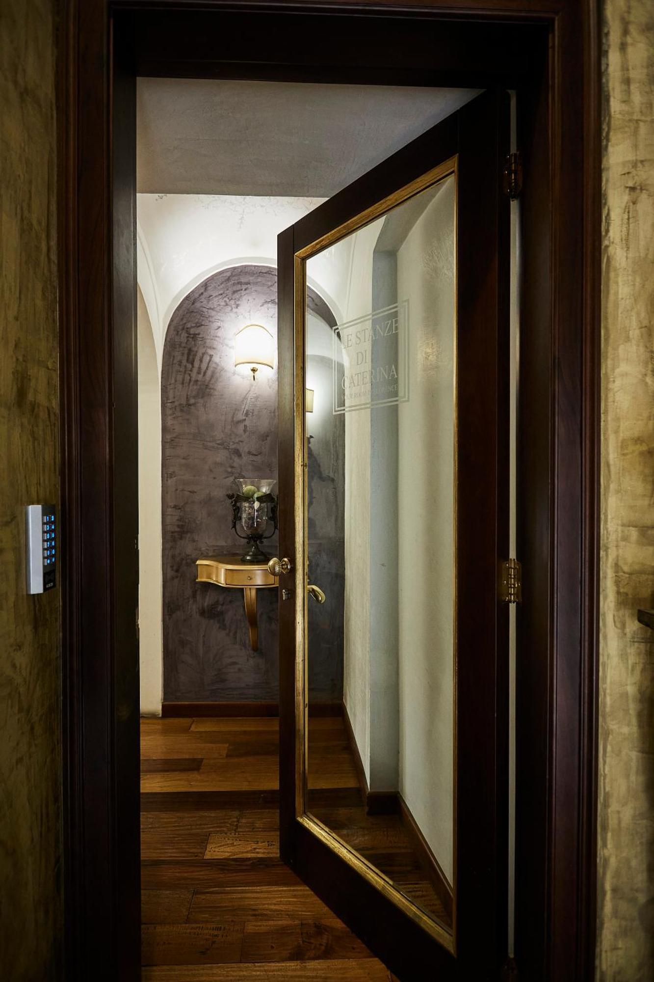Le Stanze Di Caterina Bed & Breakfast Флоренция Екстериор снимка